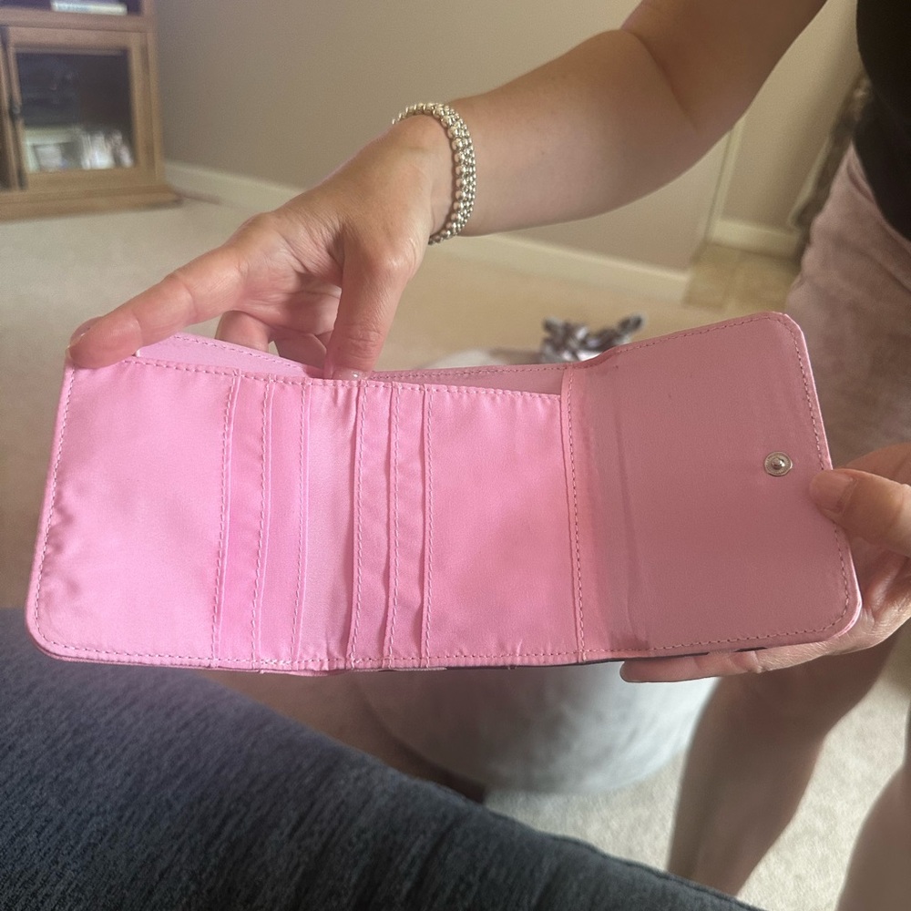 Cute Kuromi and My Melody Wallet in Pink and Black - Picture 4 of 5